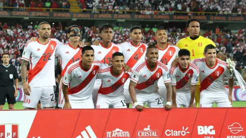 Perú debuta contra Chile por el grupo A 
