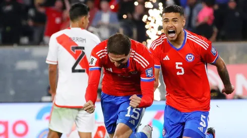 Chile enfrenta a Perú y en Argentina están pendientes
