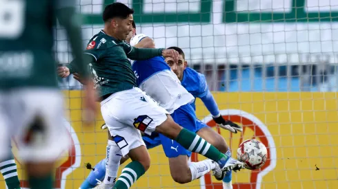 César Valenzuela la dio la victoria a Wanderers ante la UC.
