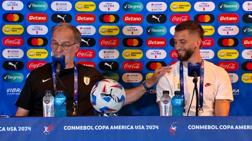 Bielsa vivió un notable momento en la conferencia de prensa previa al duelo con Bolivia.
