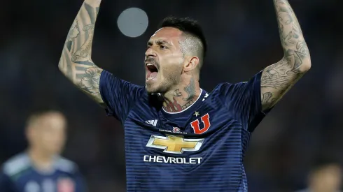 Pinilla y dura advertencia a Azul Azul en la U.
