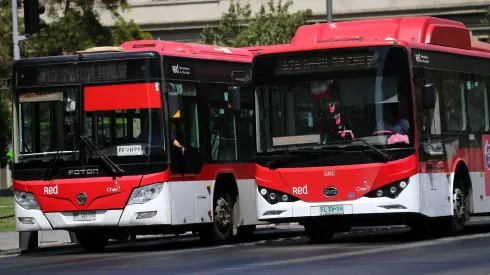 El transporte público sufrirá una nueva alza de $20.
