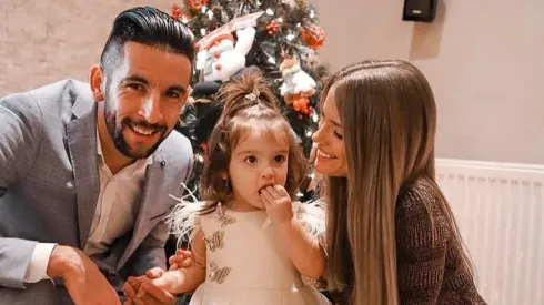 Mauricio Isla tiene una relación muy cercana con su hija y eso lo acerca a Colo Colo
