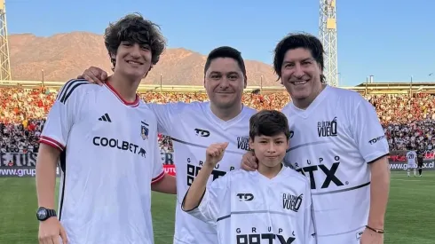 Iván Zamorano junior junto a su padre y Manuel Neira en la despedida del Pajarito Valdés
