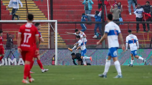 La familia cruzada no se contentó con el 2-0 sobre Unión La Calera.
