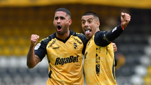 Los piratas lideran el torneo con 34 puntos, uno más que la U.
