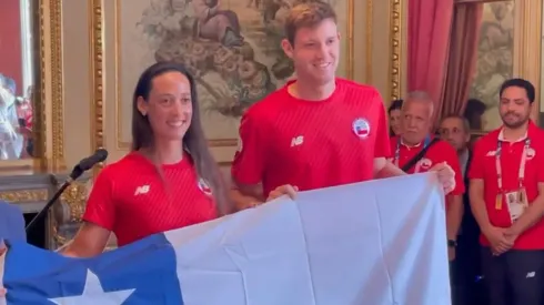 Antonia Abraham y Nicolás Jarry, los abanderados del Team Chile en París 2024.
