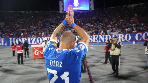 Marcelo Díaz saca la voz como el capitán de U de Chile.
