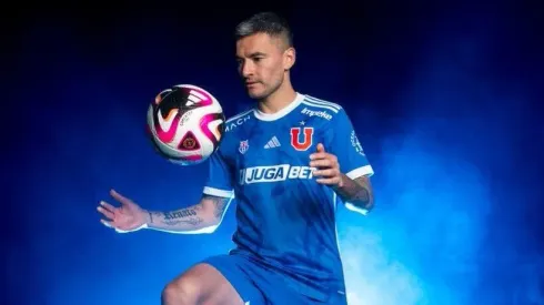 Charles Aránguiz puede debutar con la U en el Superclásico.
