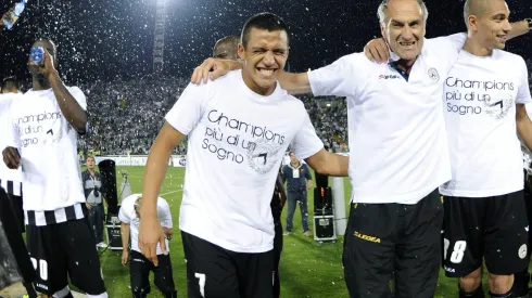 Alexis Sánchez será presentado ante los hinchas de Udinese con bombos y platillos.
