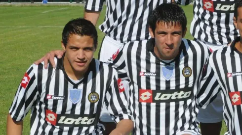 Alexis Sánchez y Mauricio Isla fueron compañeros en el Udinese.
