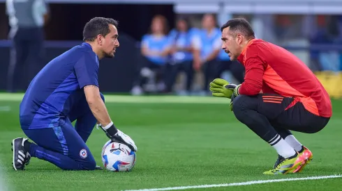 Claudio Bravo criticó que a los entrenadores chilenos no los valoren en nuestro país.
