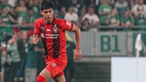 Darío Osorio jugando en la Champions League. 
