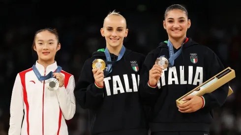 Yaqin Zhou protagonizó un tierno momento en la gimnasia artística.
