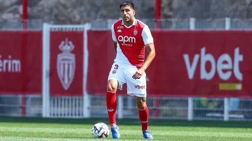 Guillermo Maripán le queda un año de contrato con Mónaco.
