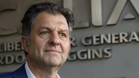 Mosa declaró por el caso de licencias falsas
