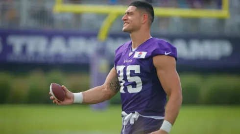Sammis Reyes fue cortado en Minnesota Vikings y no jugará esta temporada en NFL.
