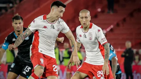 Rodrigo Echeverría jugó los 90 minutos en dura derrota de Huracán.
