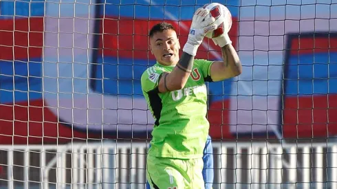 Cristóbal Campos está hospitalizado en la Posta Central.
