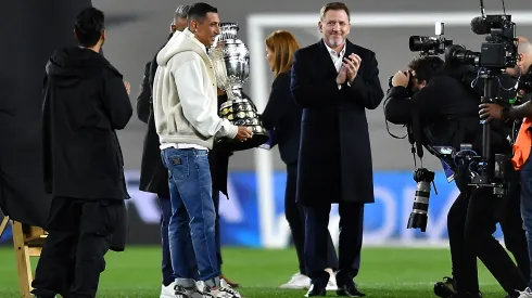 En Argentina reaparece Alejandro Domínguez, presidente de Conmebol.
