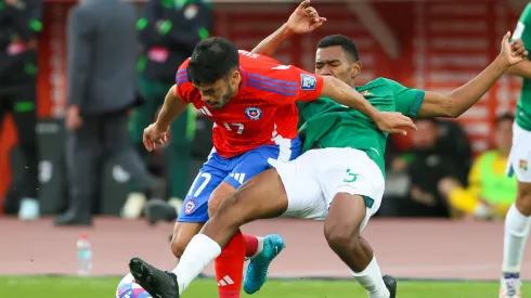 Gabriel Suazo jugando ante Bolivia. 
