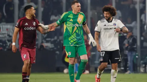 Paulo Díaz y Maxi Falcón, una pelea que se dio dentro y fuera de la cancha.
