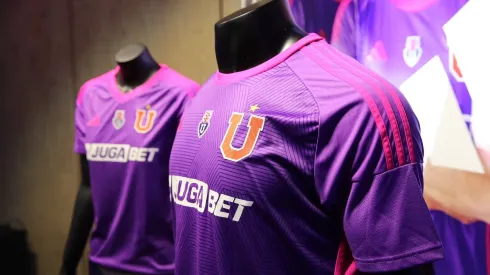 La tercera camiseta de Universidad de Chile
