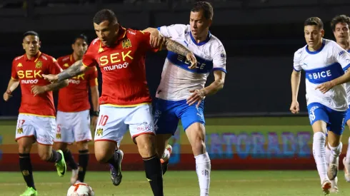 Católica pierde a dos de sus figuras para el Clásico del jueves ante Colo Colo.
