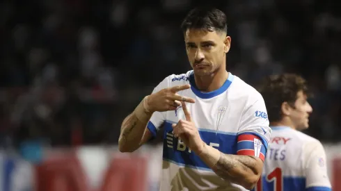 Fernando Zampedri y su doble apuesta ante Colo Colo.
