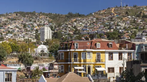 Descubre las 10 peores ciudades para vivir en Chile, según la IA.
