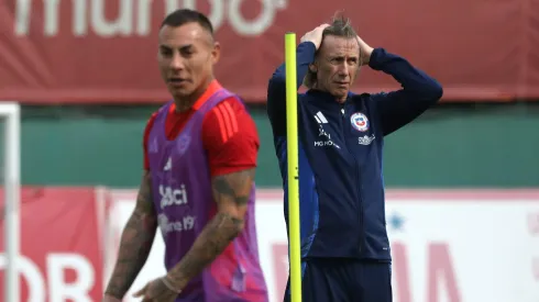 Gareca prueba fórmulas para jugar ante Brasil
