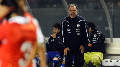 Durísimo con Bielsa: revela anécdotas y lo califica de mal educado.
