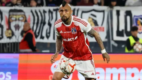 Arturo Vidal no olvida a los seleccionados que no jugarán el domingo en Colo Colo.
