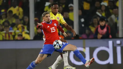 Chile y Colombia van por el triunfo.
