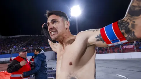 Zampedri celebra el gol en la primera rueda contra la U.
