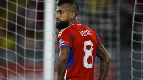 Arturo Vidal puede volver a la Roja en noviembre
