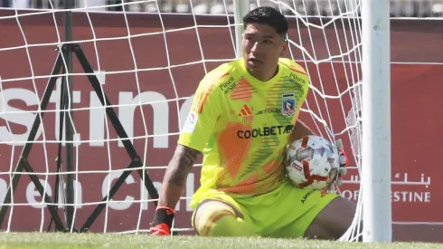 Colo Colo parte abajo contra Palestino: insólito autogol.
