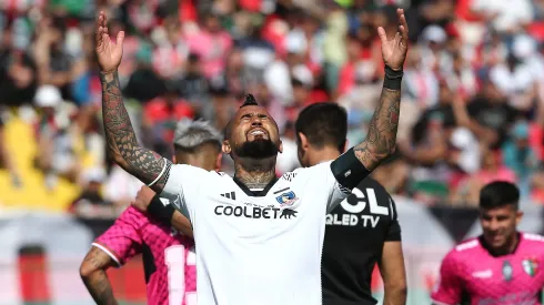 Arturo Vidal fue el capitán de Colo Colo ante Palestino.
