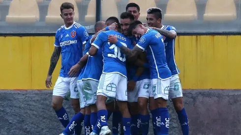 Universidad de Chile tendrá una nueva dupla de centrales.
