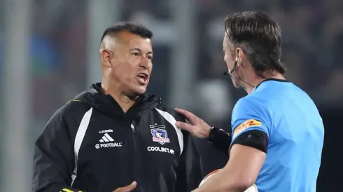 Almirón vive jornada crucial en Colo Colo
