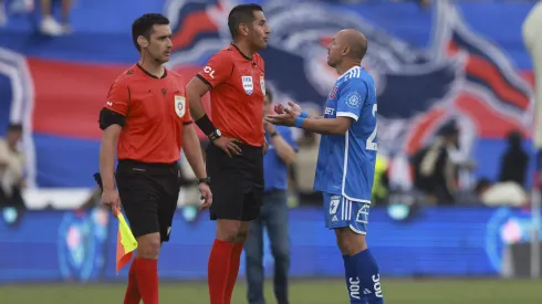 La U está muy molesta con los árbitros del torneo
