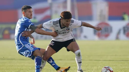 Sigue la disputa entre azules y albos.
