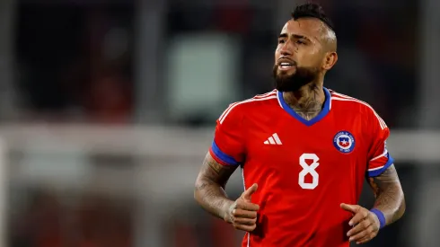 Arturo Vidal comanda formación titular de Chile ante Perú.
