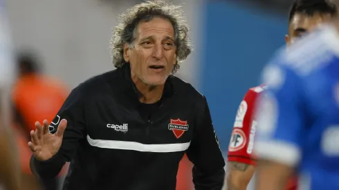 Mario Salas quedó descontento con la programación de la final de Copa Chile.
