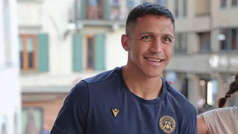 Alexis Sánchez por fin alista su regreso a las canchas. 
