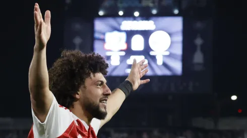 El Peluca, por el momento, continuará en Colo Colo. 
