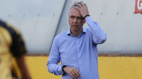 Tiago Nunes se cansó con los problemas con la dirigencia de la UC.
