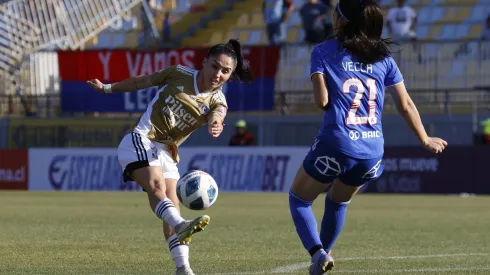Universidad de Chile vs Colo Colo, en la final, Campeonato Femenino 2022.
