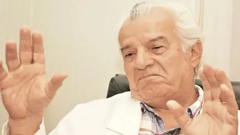 El Doctor René Orozco tiene muchas historias con la U
