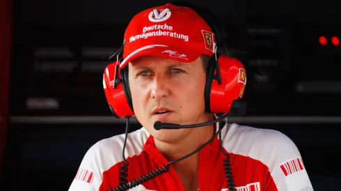 Michael Schumacher en el pitlane durante los entrenamientos para el Gran Premio de Italia de Fórmula Uno, el 11 de septiembre de 2009.
